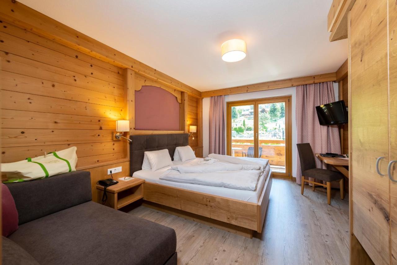 Hotel Kitzspitz Sankt Jakob in Haus Exteriör bild