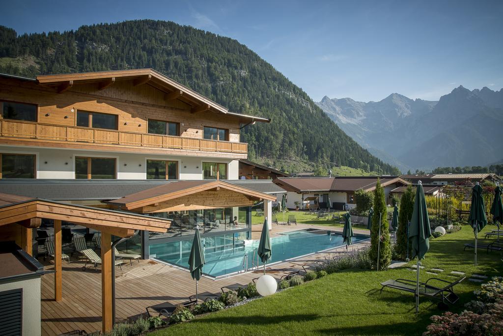 Hotel Kitzspitz Sankt Jakob in Haus Exteriör bild